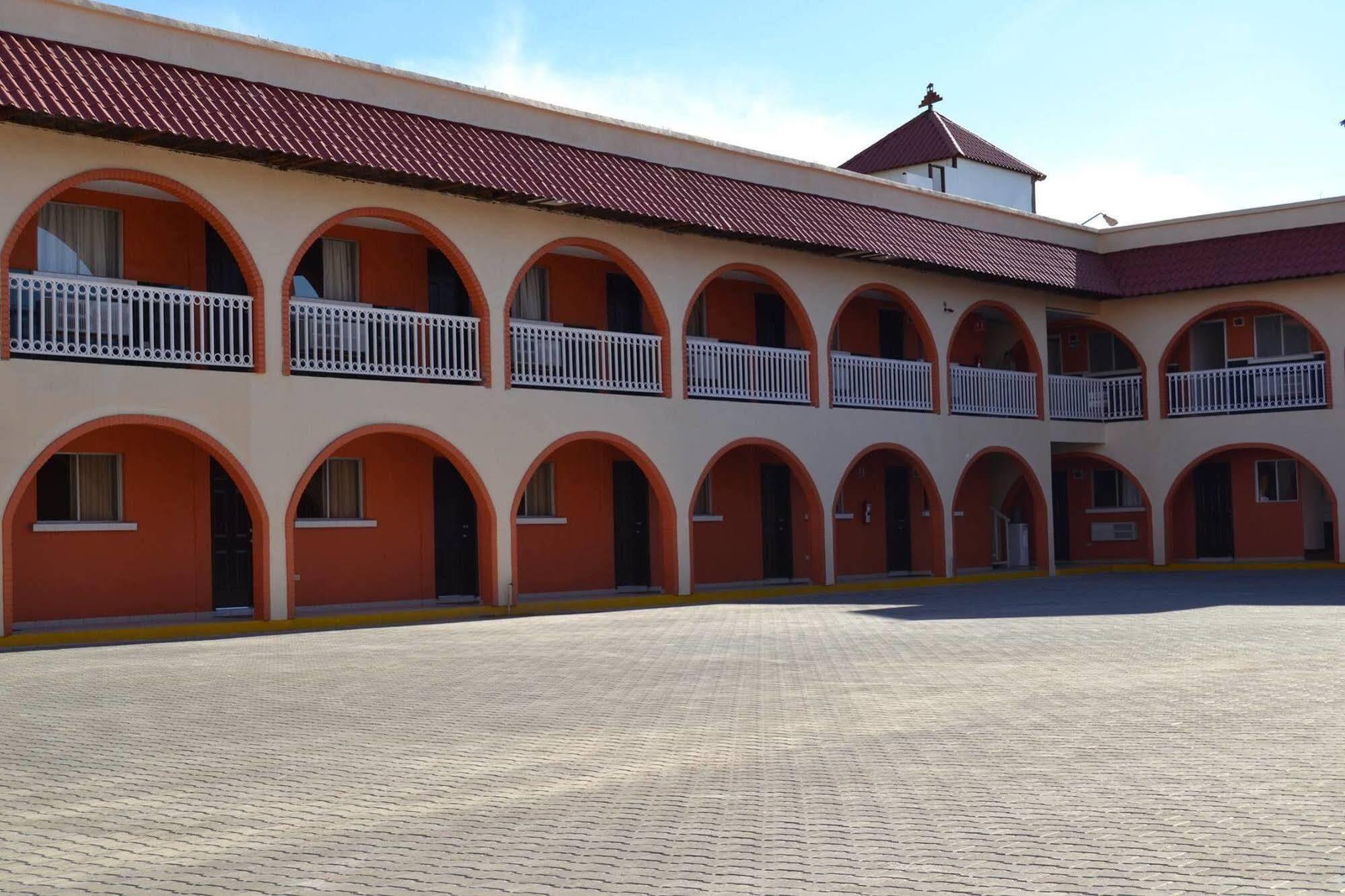 Las Torres Hotel Mexicali Eksteriør billede