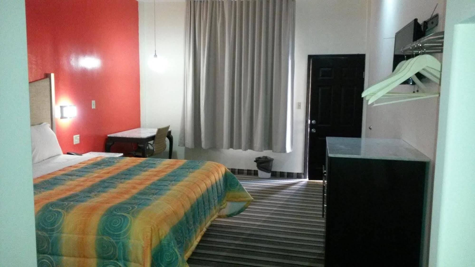 Las Torres Hotel Mexicali Eksteriør billede